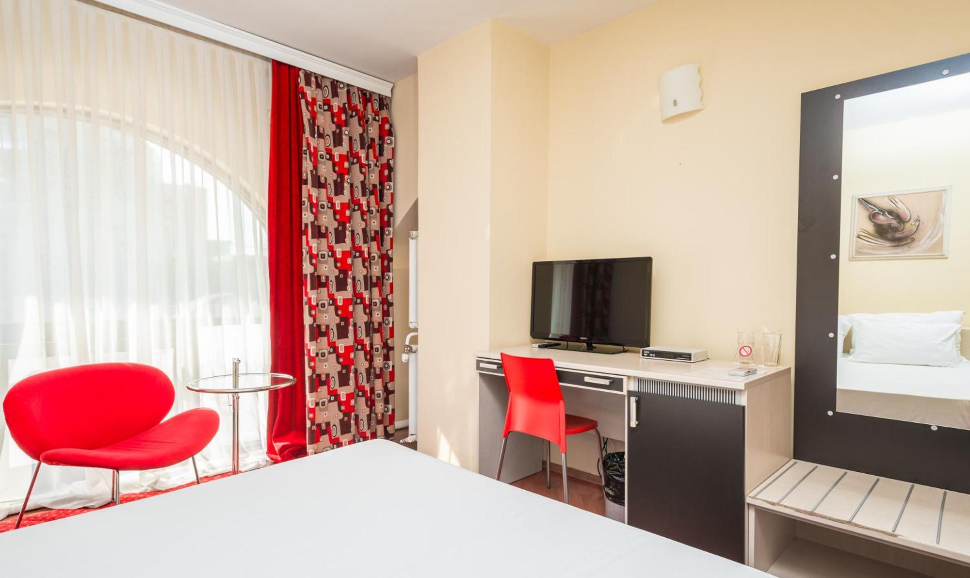Pelister Skopje Bed and Breakfast Rum bild