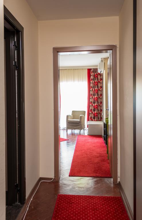 Pelister Skopje Bed and Breakfast Rum bild